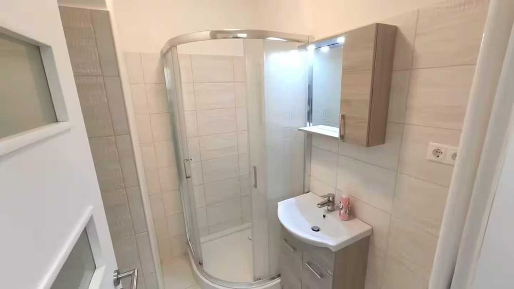 Дава се под наем Двустаен апартамент в София, Кръстова вада - 64 кв.м за 549 € - Снимка #5