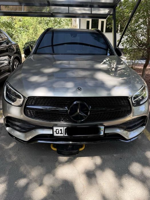 Mercedes Benz GLC250