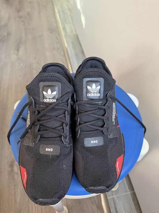 Adidas маратонки 40 номер втора употреба без забележки носени  два път