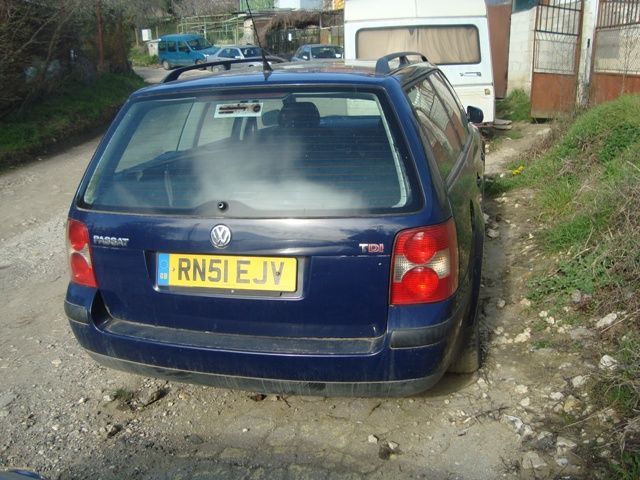 На части Фолцваген Пасат 5, 1.9ТДИ, 131кс, КОМБИ