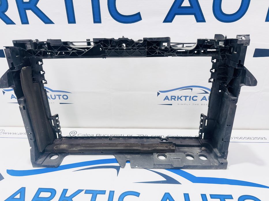 Trager( panou frontal) Ford Fiesta dupa 2017 cod H1BB-8B041-A