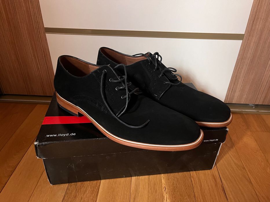 Нови мъжки обувки