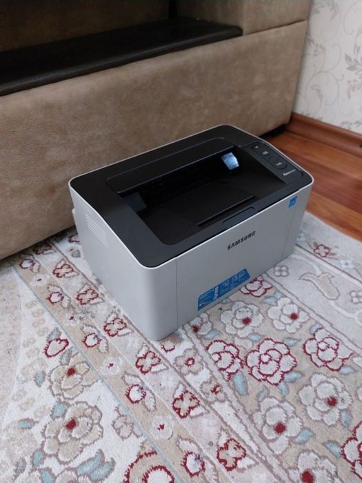 SAMSUNG M2020
принтер
