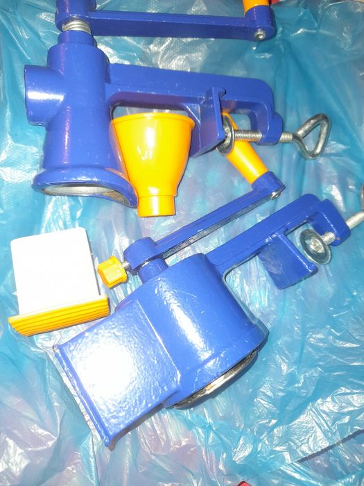 Masina de maxinat nuca