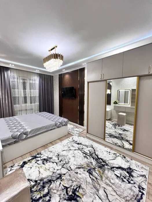 Б3 Сдаётся квартира 3/5/10 на Юнусабадском  ор-р Мега Планет!