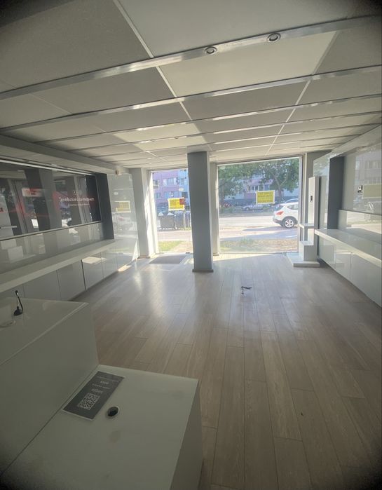 Дава се под наем Магазин в Димитровград - 98 кв.м за 510 € - Снимка #2