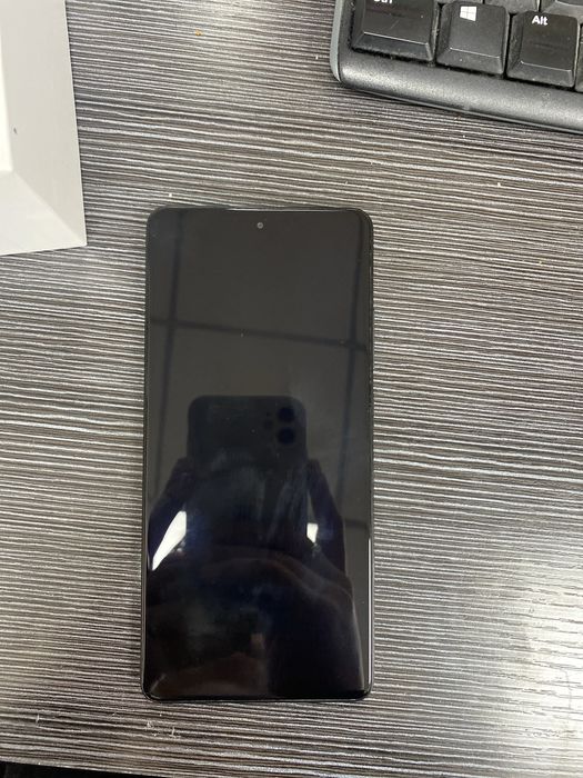 Продам Xiaomi Redmi note 12 pro+ 5G