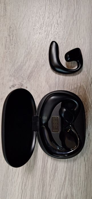Xiaomi слушалки за спорт