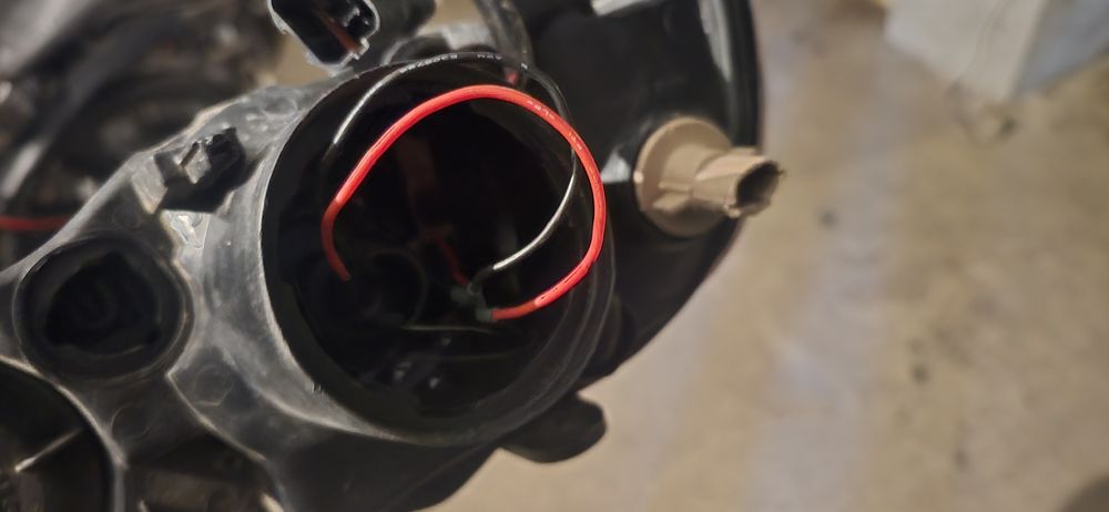 Продам фары для некси 2