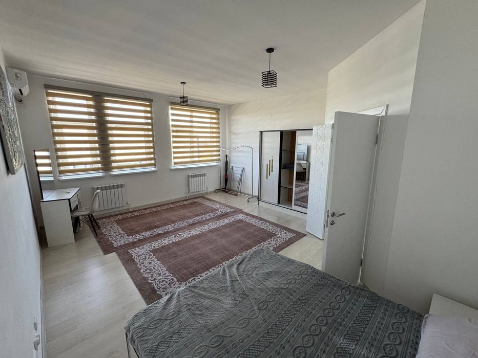 2-Комнатная На Махтумкули /Аренда Квартиры