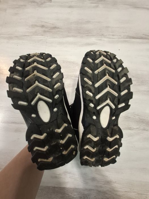 Светещи ботуши на Спайдърмен