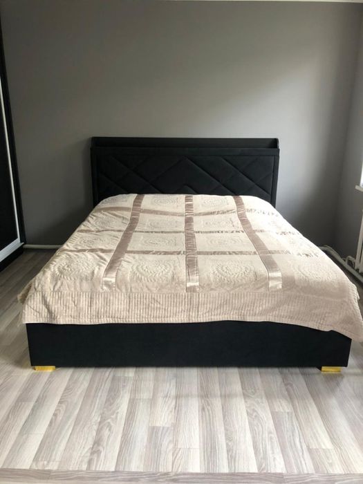 Продам кровать двухспальная 200*220