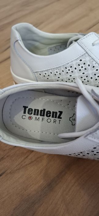 Дамски обувки Тенденз
