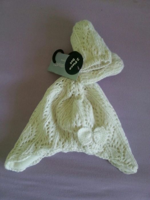 Шапка с ръкавички - НОВИ!