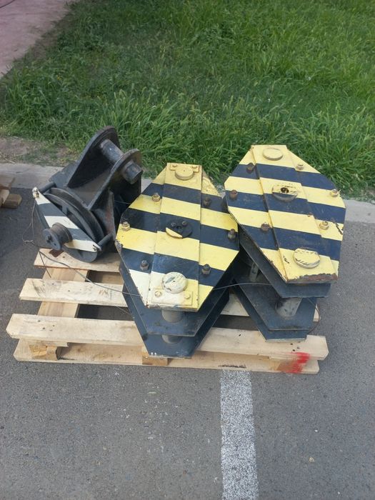 Продам тяговую лебедку с полиспадами