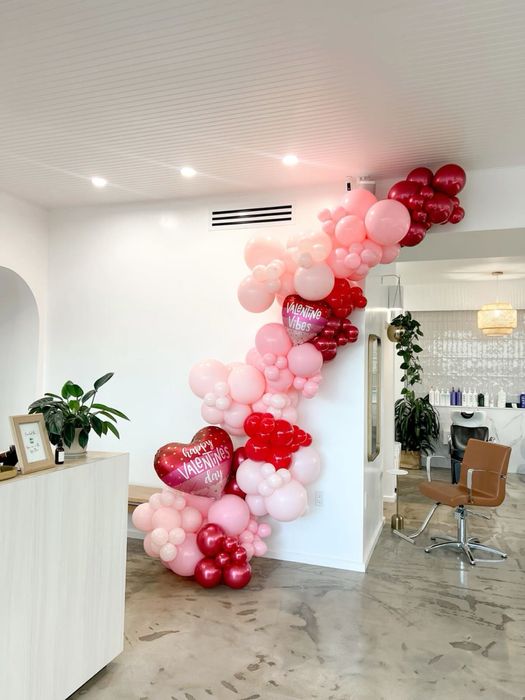 Фотозоны и оформление к 14 февраля