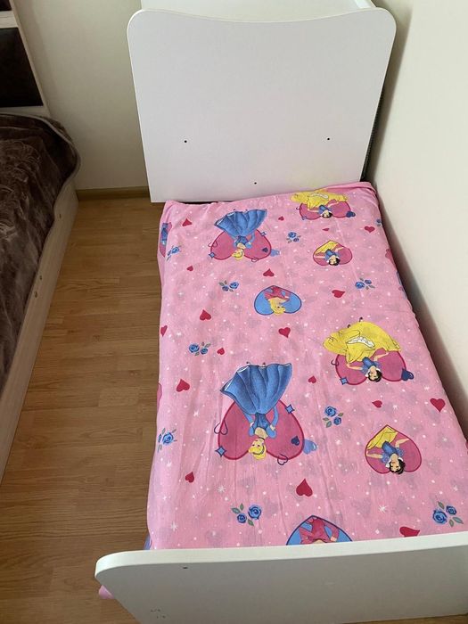 Чисто нова кошара и легло