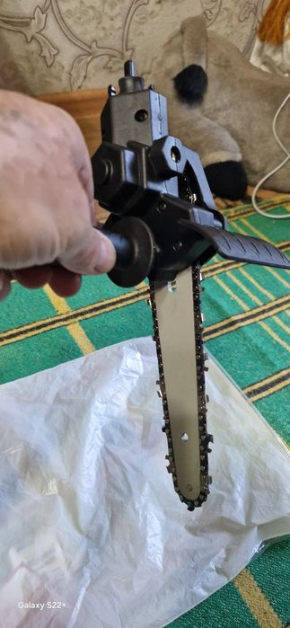 Продам насадку пила на шуруповерт,дрель.
