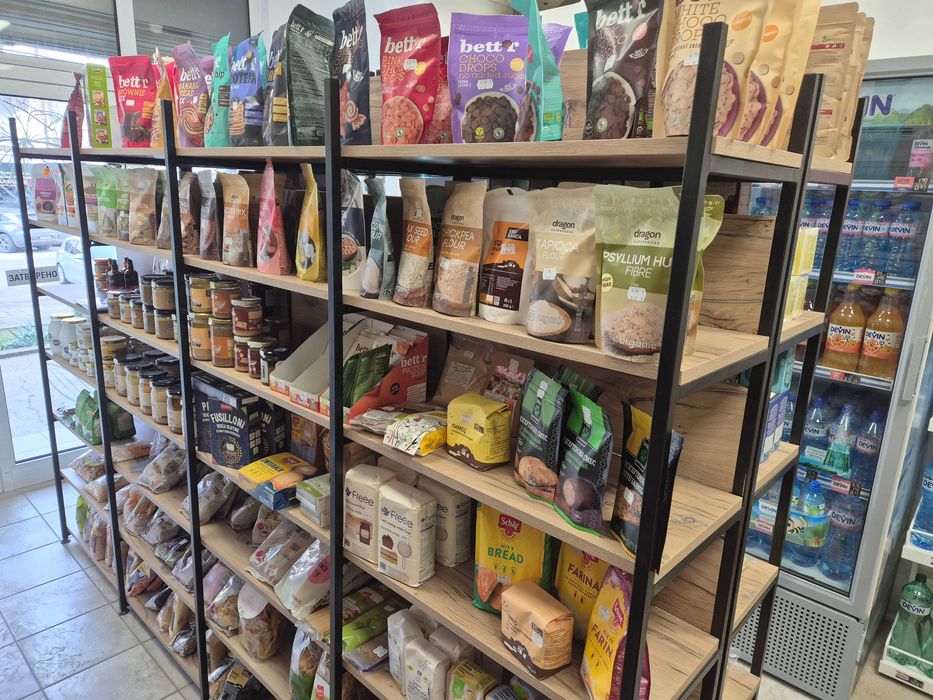 Продава се бизнес магазин и сладкарска работилница Вкусно Здраве