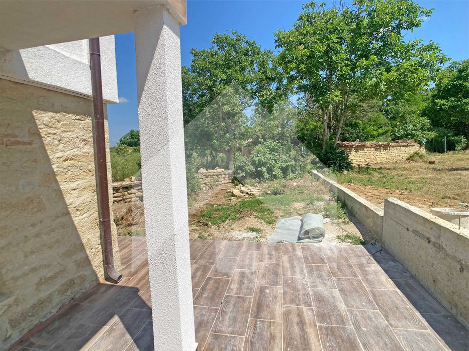 Продава се Къща в Нови пазар - 110 кв.м за 755 €/кв.м - Снимка #12