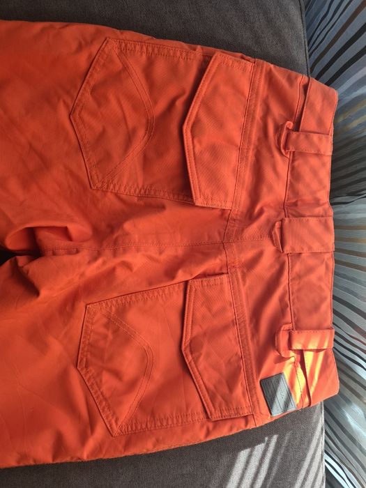 Ски &Сноуборд екип О Нийл &Ноу Феър O'Neill &No Fear