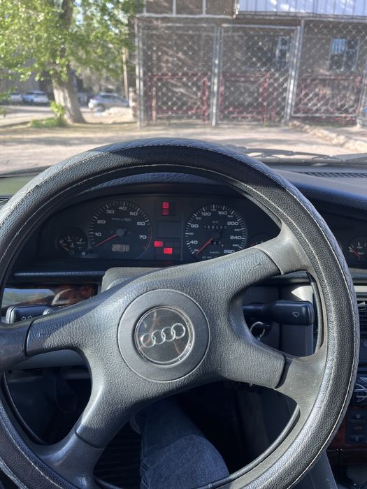 Продам ауди 100С4 обьем 2.6