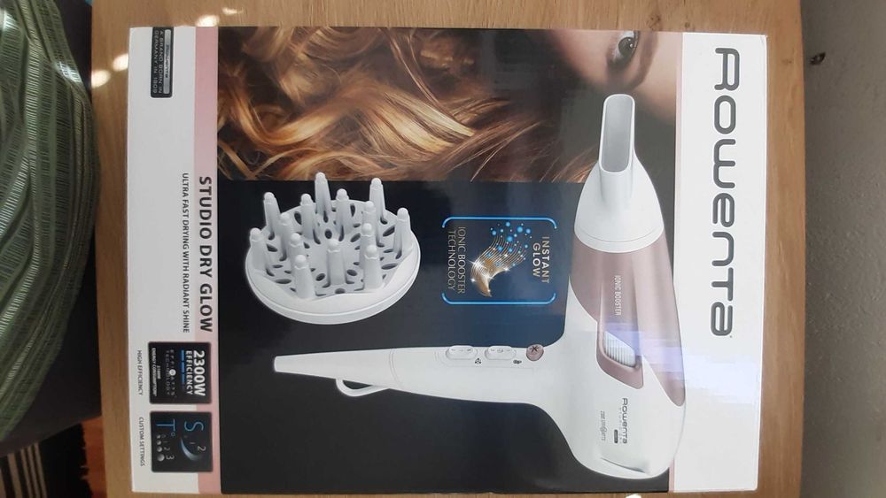 Сешоар ROWENTA Volumizer 1800W/2400