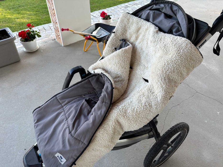 Детска количка Thule Urban Glide 2 (2020) + аксесоари