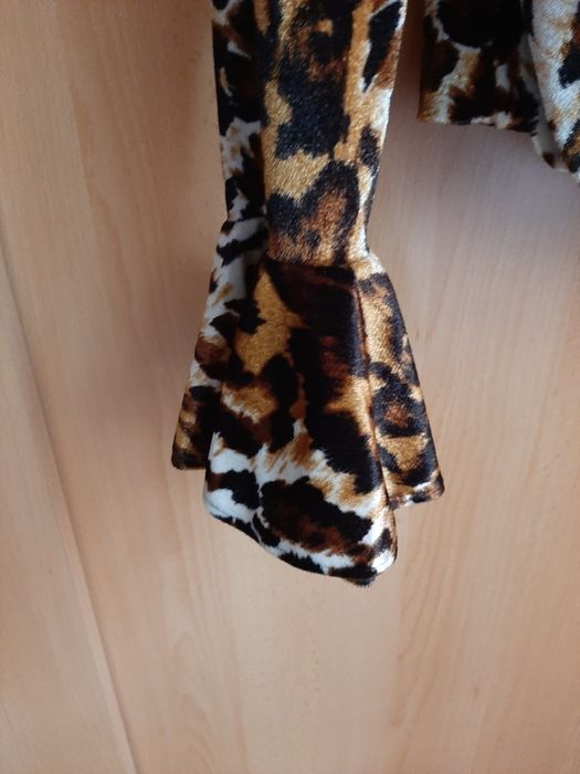 Costum jerse de ocazie