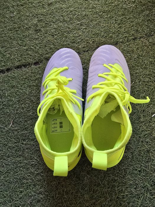 Футболни бутонки Nike JR PHANTOM LUNA II ACAD FG/MG - 36 1/2 номер