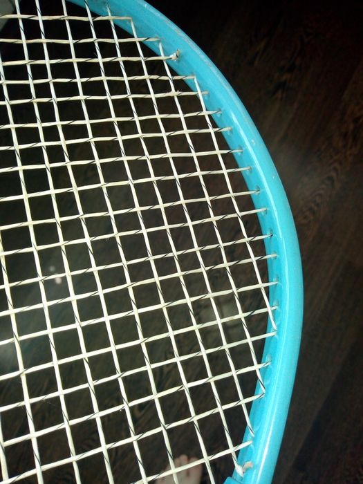 Ракета за тенис на корт