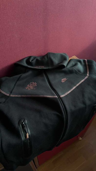 Nike x Syna World Tech Fleece