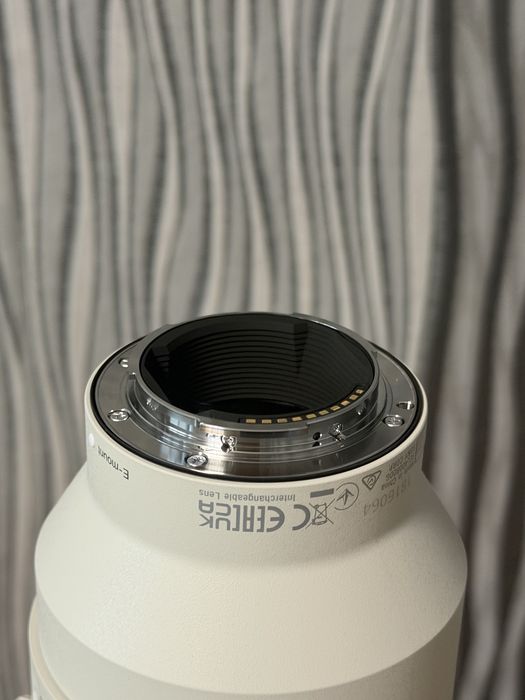 Обектив Sony 400-800mm