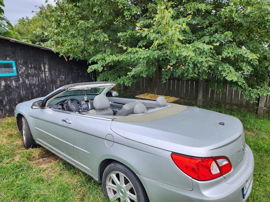 Schimb vând Crysler sebring