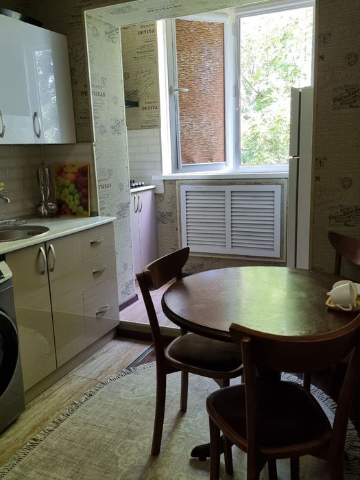 Сдается квартира по суточно и на короткое время .Читать описание