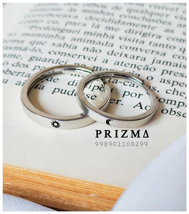 Парные кольца для влюбленных.