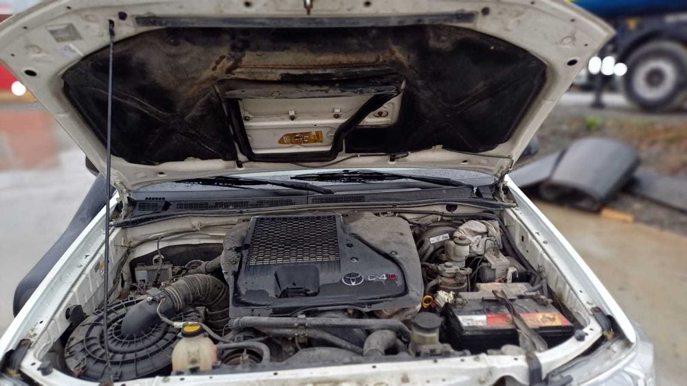 Vand Toyota Hilux