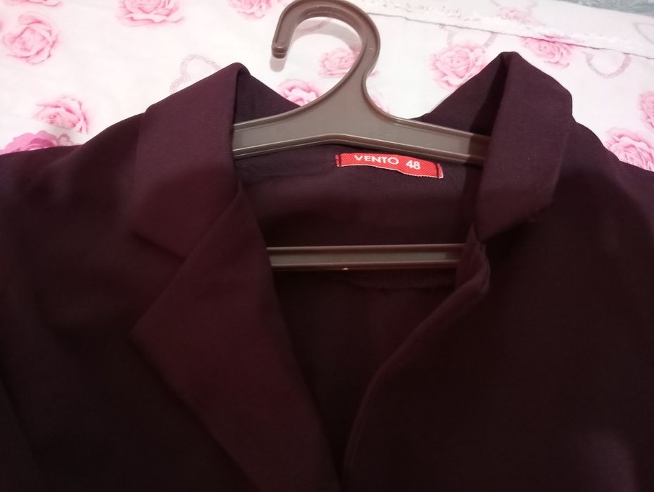 Продаю платье женское