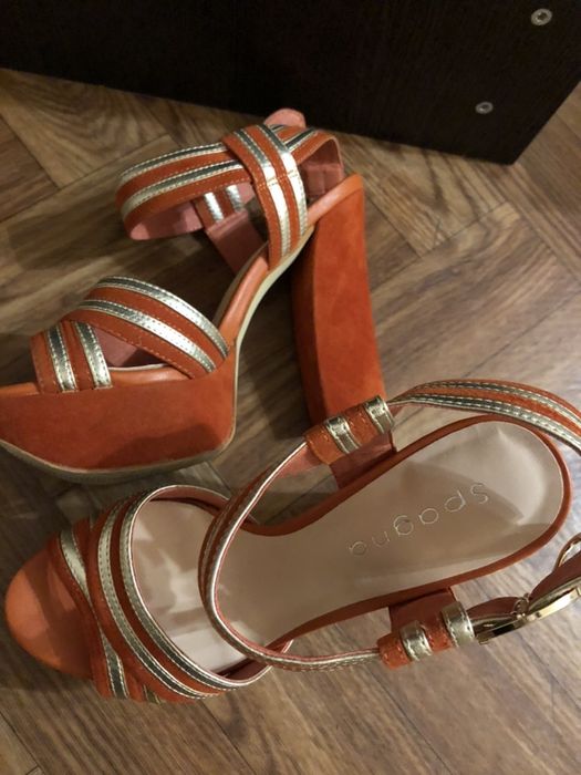 Обувь…………..