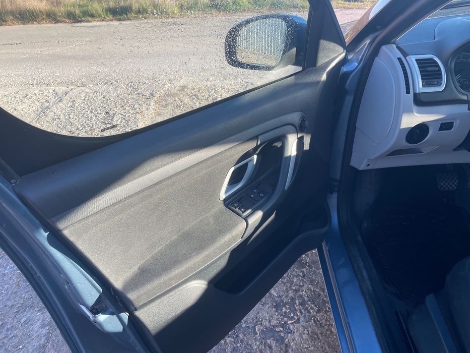 Skoda Roomster 1.6i, 105 кс., автоматик, панорама, парктроник