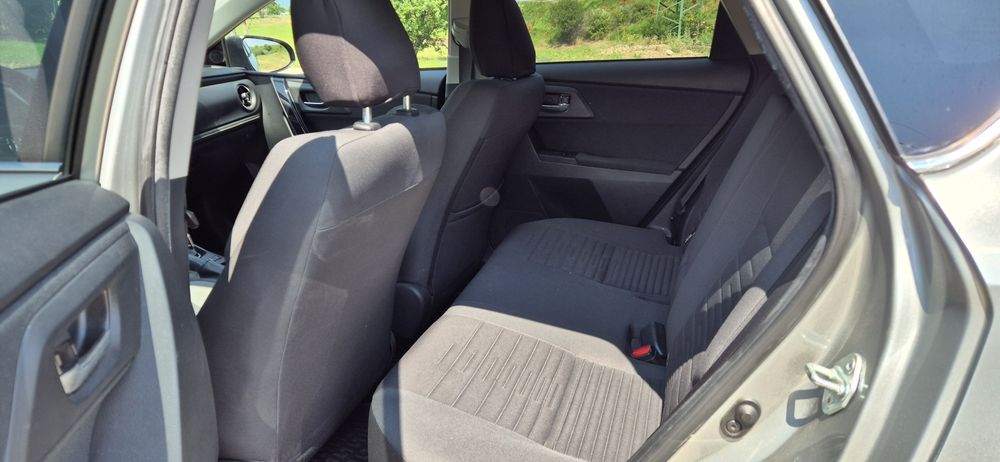 Toyota Auris D-4T