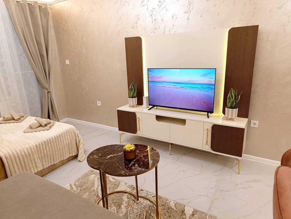 Студио за нощувки "Paradise" в центъра на Свети Влас