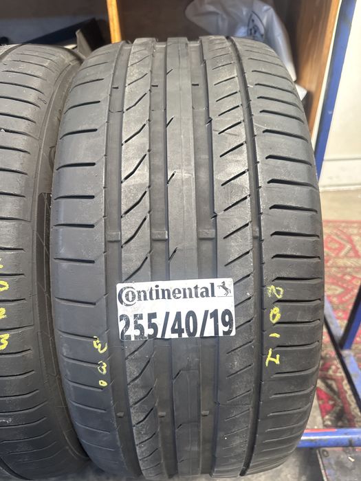 255/40/19 continental