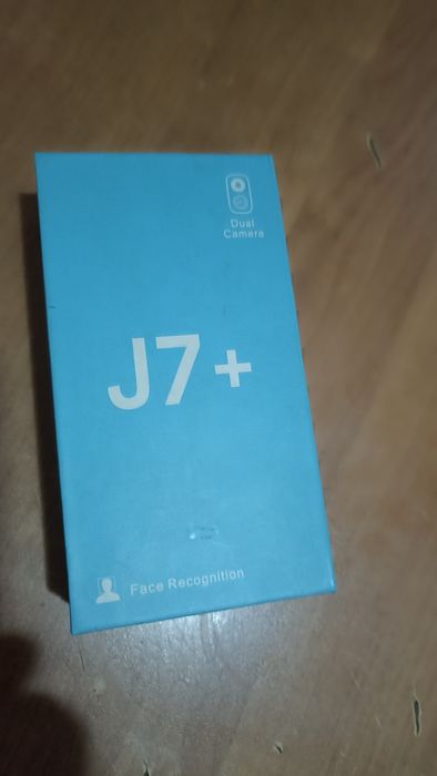 Продам     телефон.