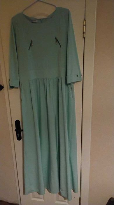 Платье длинное светло салатовое для праздников ( 8 марта, Навруз)