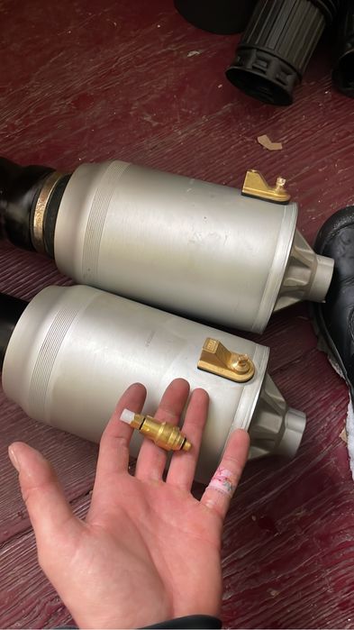 Supapa perna aer ventil audi vw porsche a6 a7 a8 q7 touareg camping