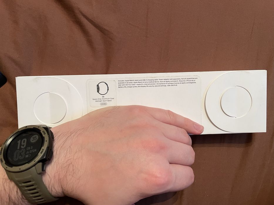 Продам apple watch se