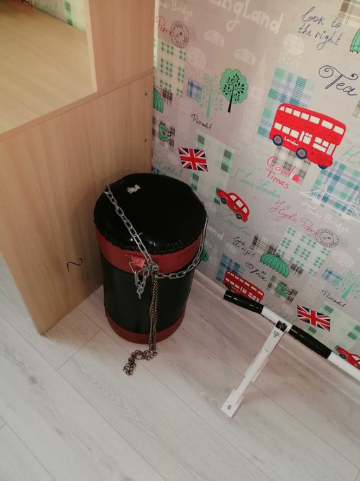 Груша, турник продам