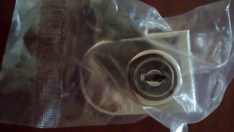 замок мебельный для стекла