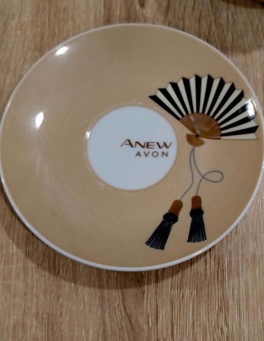 Чаши за чай (двойка)  на Avon